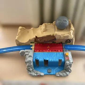 프라레일 토마스 도망쳐! 볼더 고르고로 산 세트 토마스 프라레일