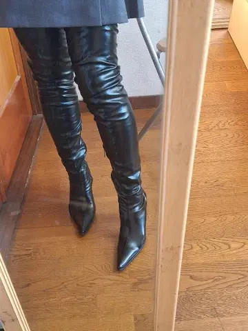 새상품 니하이 부츠 싸이하이 부츠 블랙 25.5cm