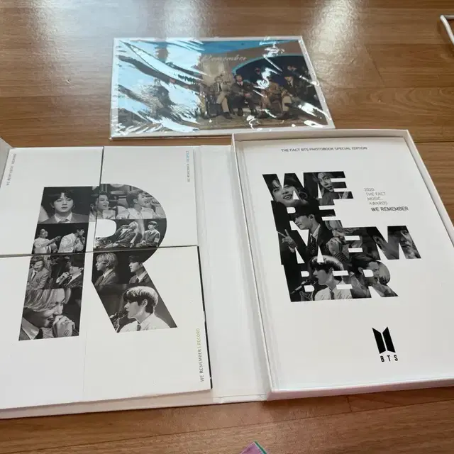 BTS 더팩트 포토북 스페셜 에디션 앨범