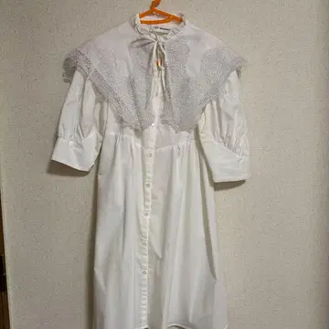 LILY BROWN 화이트 미니 원피스