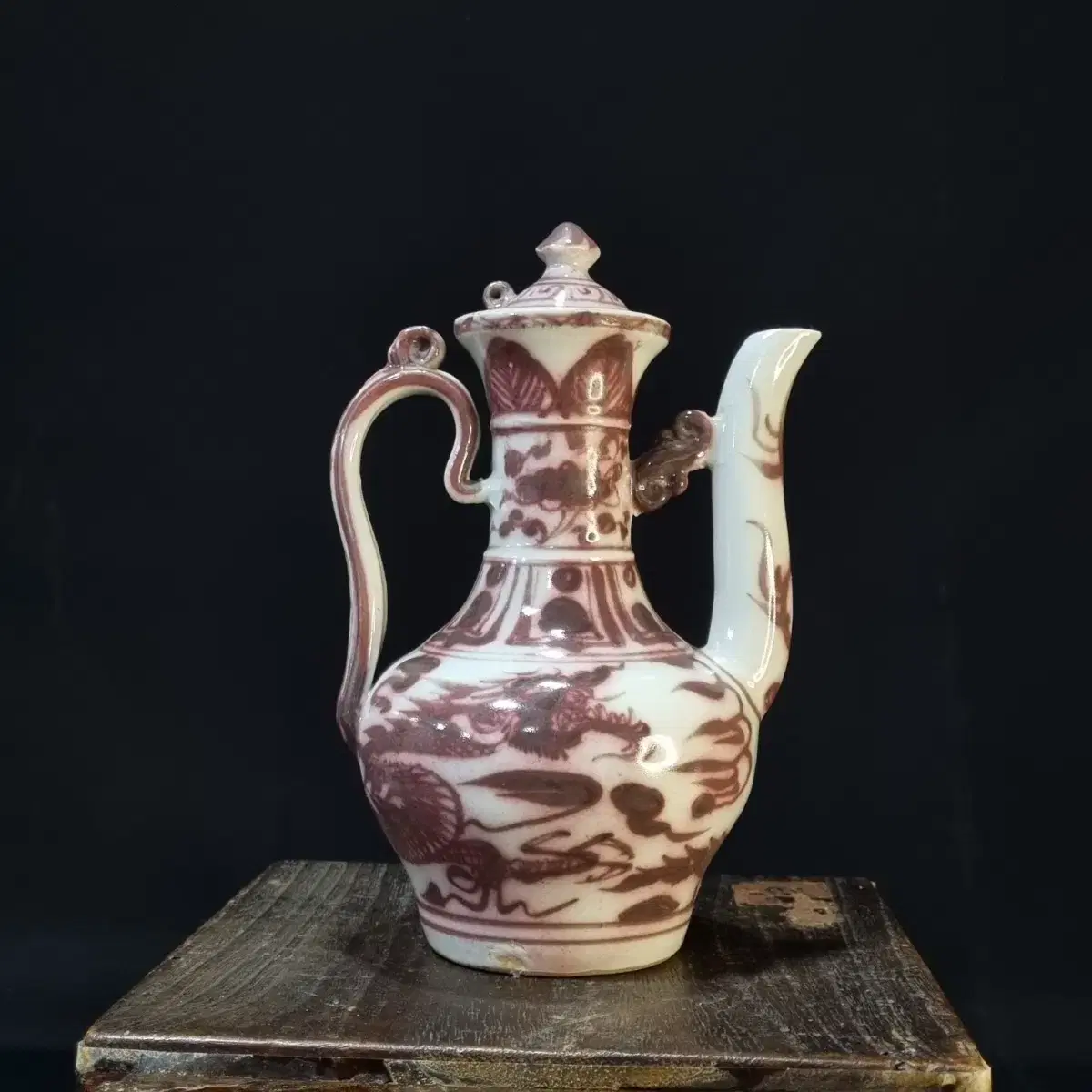 Won Yuri Hong Dragon Pattern Collection. H19.5