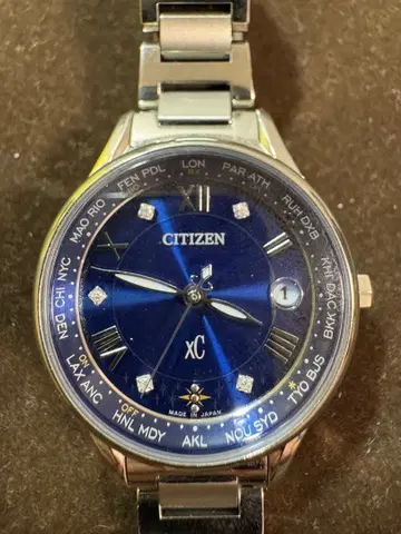 CITIZEN 크로스씨 Happy Flight 한정판 모델 전파 시계