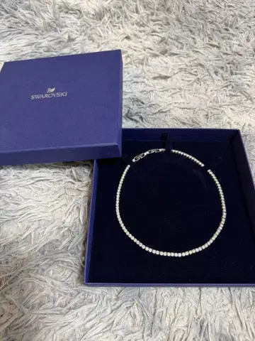 스와로브스키 Matrix Tennis 목걸이