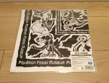 미개봉 새상품 포켓몬 화석 박물관 반다나 (블랙)