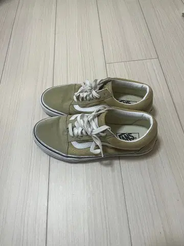 Vans 베이지 스니커즈