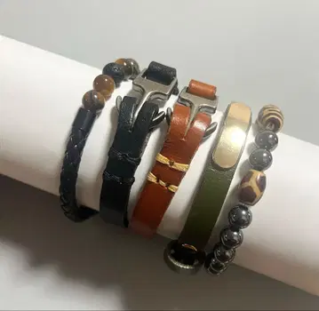 새상품급 가죽 팔찌 세트