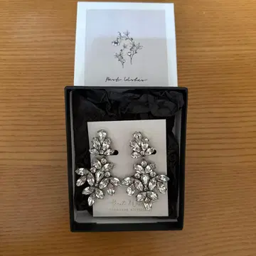 [ 새상품급 ] BestWishes 귀찌 Bouquet 결혼식 2차 모임