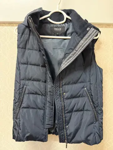 COMME CA ISM 네이비 다운 베스트 L