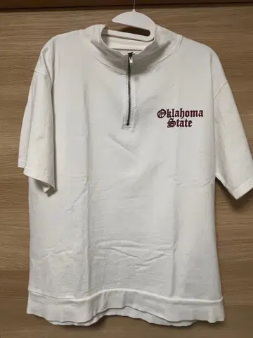 하프 지퍼 티셔츠 화이트