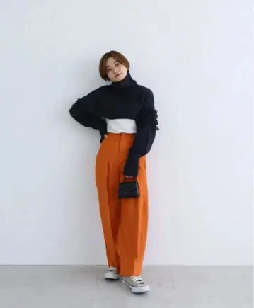 cropped loop point knit navy