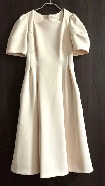 셀포드 반팔 무릎 기장 원피스 34