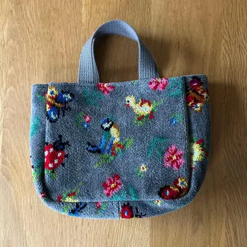 페이러 하이디 백 인 백