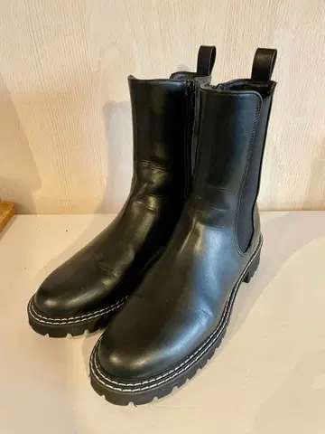 경량 화이트 스티치 사이드 고어 부츠