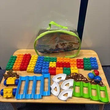 굴릴 수 있는 큰 블록 71피스