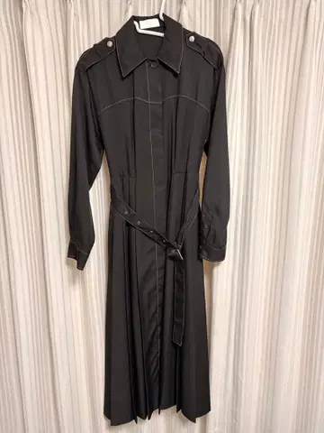 블랙 트렌치 드레스 긴팔 벨트 포함