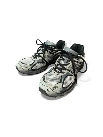 ZARA origins 스니커즈 그레이 42 사이즈