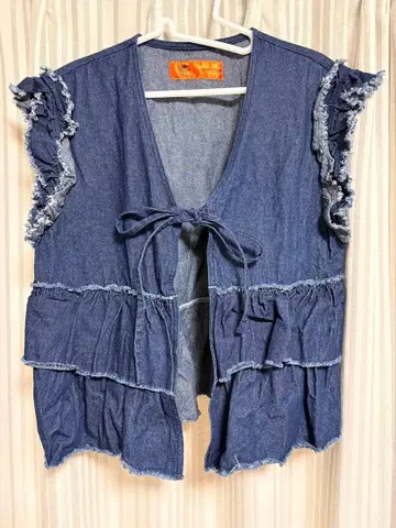 데님 프릴 베스트