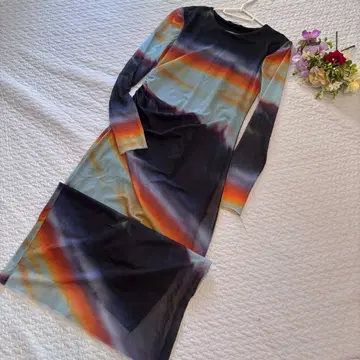 Zara 다색 롱 슬리브 드레스 M