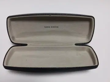 TAKEO KIKUCHI 블랙 오벌 안경