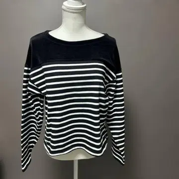 스트라이프 보트넥 긴팔 상의