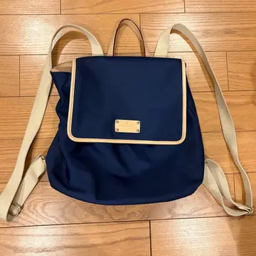 새상품급 Kate Spade 네이비 백팩