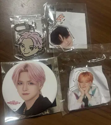 TREASURE 요시 얼굴 아크릴 키링 캔뱃지 클립 PULSE ON