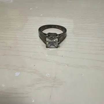 스퀘어 컷 크리스탈 반지 실버 825 15호