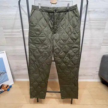 TAION [ 타이온 ] 퀼팅 다운 팬츠 올리브 XL