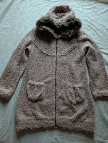 axes femme 후드 부착 핑크 계열 아우터