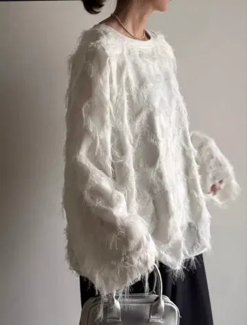 새상품 ARULLE 프린지 상의