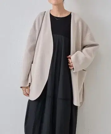 비어즐리 숏 리버 울 코트