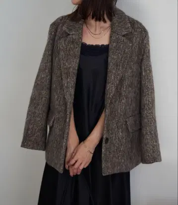 TRIANGLE PALETTE 샤기 테일러드 자켓