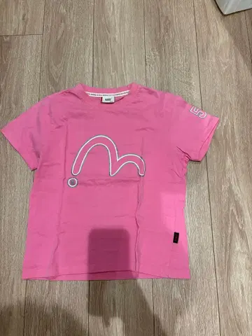 EVISU 핑크 라메 T셔츠 사이즈 S