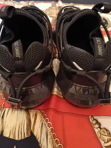 지미추 다이아몬드 스니커즈