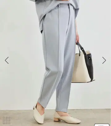 컷 조젯 테이퍼드 팬츠