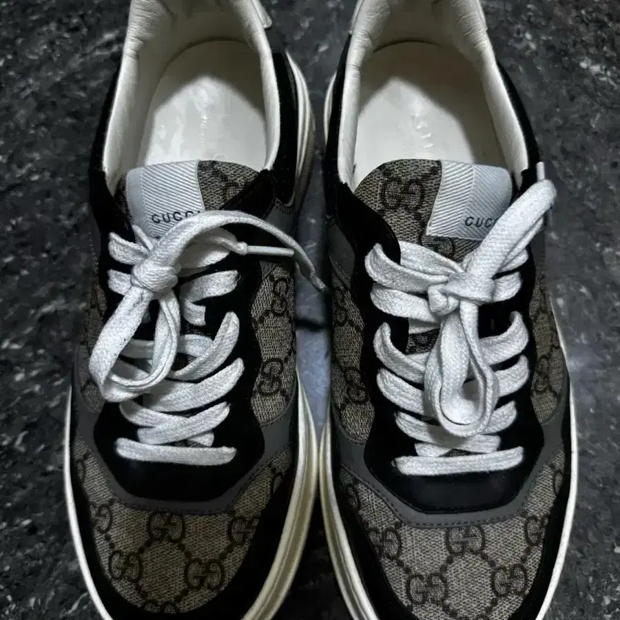 Gucci GG Pattern Sneakers Black 669582 6 1/2 042