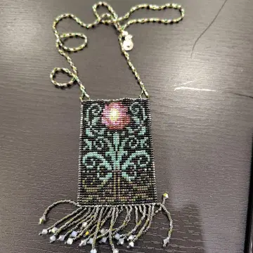 비즈 자수 꽃무늬 롱 목걸이 핸드메이드