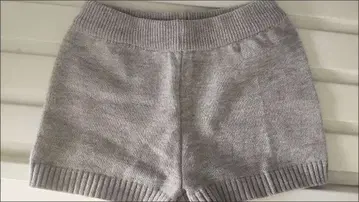 그레이 니트 숏팬츠