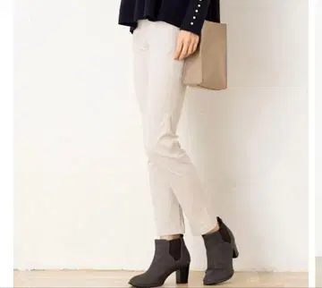 속기모 화이트 팬츠 아이보리