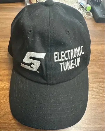 스냅온 블랙 캡