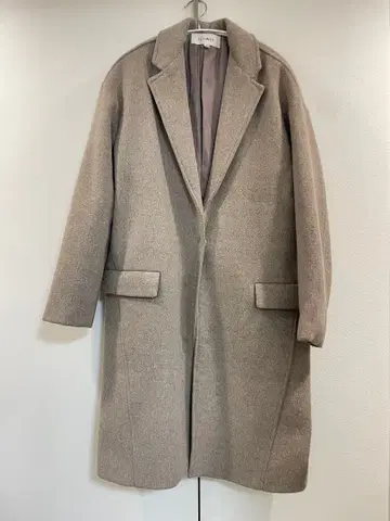 [ 새상품급 ] FLOWER 베이지 체스터 코트