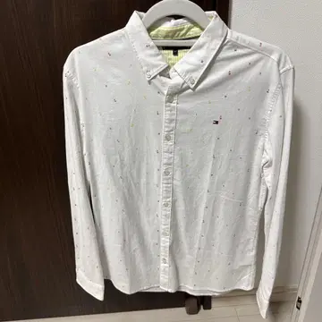 Tommy Hilfiger 화이트 긴팔 셔츠