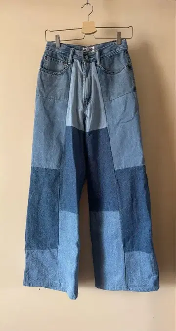 패치워크 디자인 와이드 레그 데님 팬츠