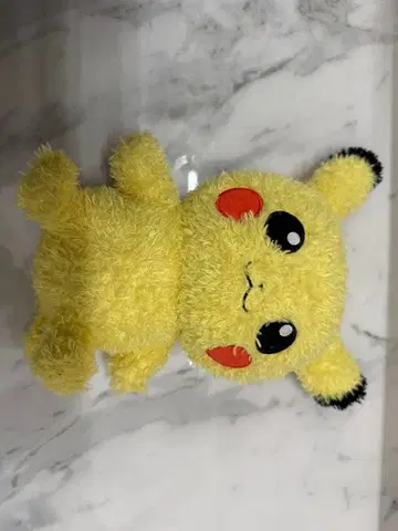 피카츄 봉제 인형
