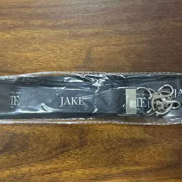 ENHYPEN JAKE 제이크 숄더 스트랩