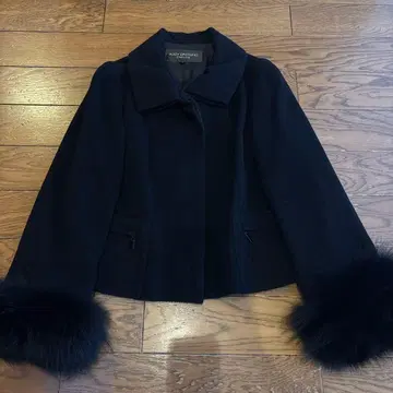 바디 드레싱 디럭스 퍼 자켓 40