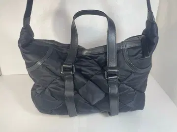 [ KENJIIKEDA ] 블랙 퀼팅 보스턴 백