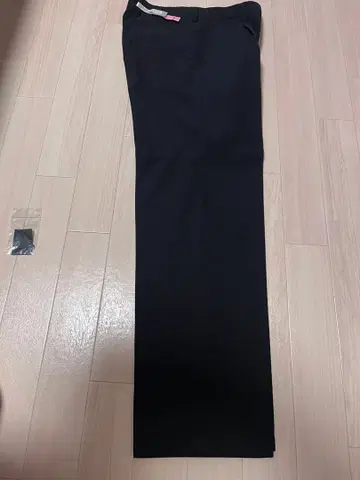 AURALEE 슬랙스 사이즈 4