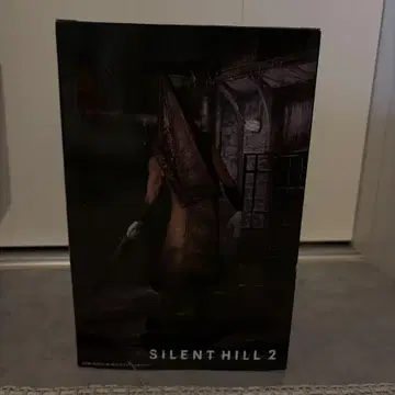 SILENT HILL 2 피규어 레드 피라미드 싱 미개봉