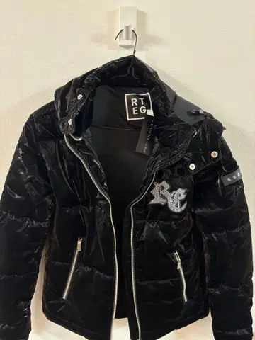 가격 인하 불가 아담스 저글러 신상 다운 S 사이즈 새상품